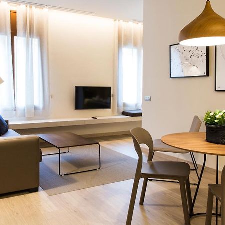 Fisa Rentals Ramblas Apartments Barcelone Extérieur photo