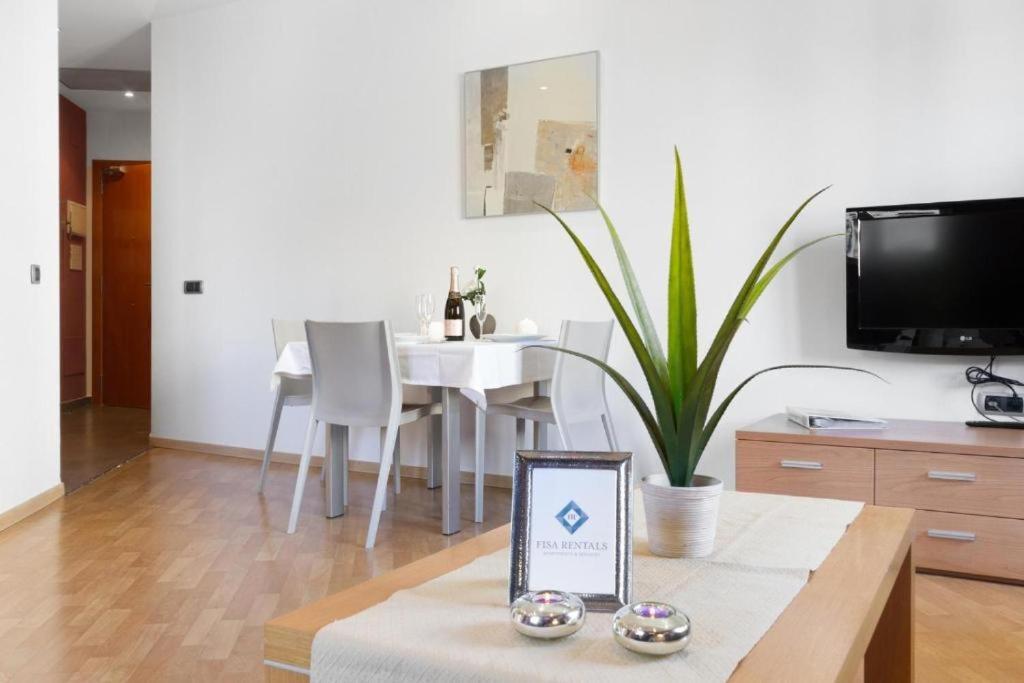 Fisa Rentals Ramblas Apartments Barcelone Extérieur photo