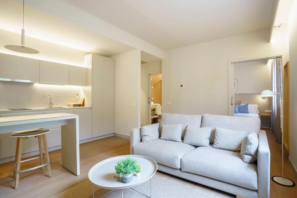 Fisa Rentals Ramblas Apartments Barcelone Extérieur photo